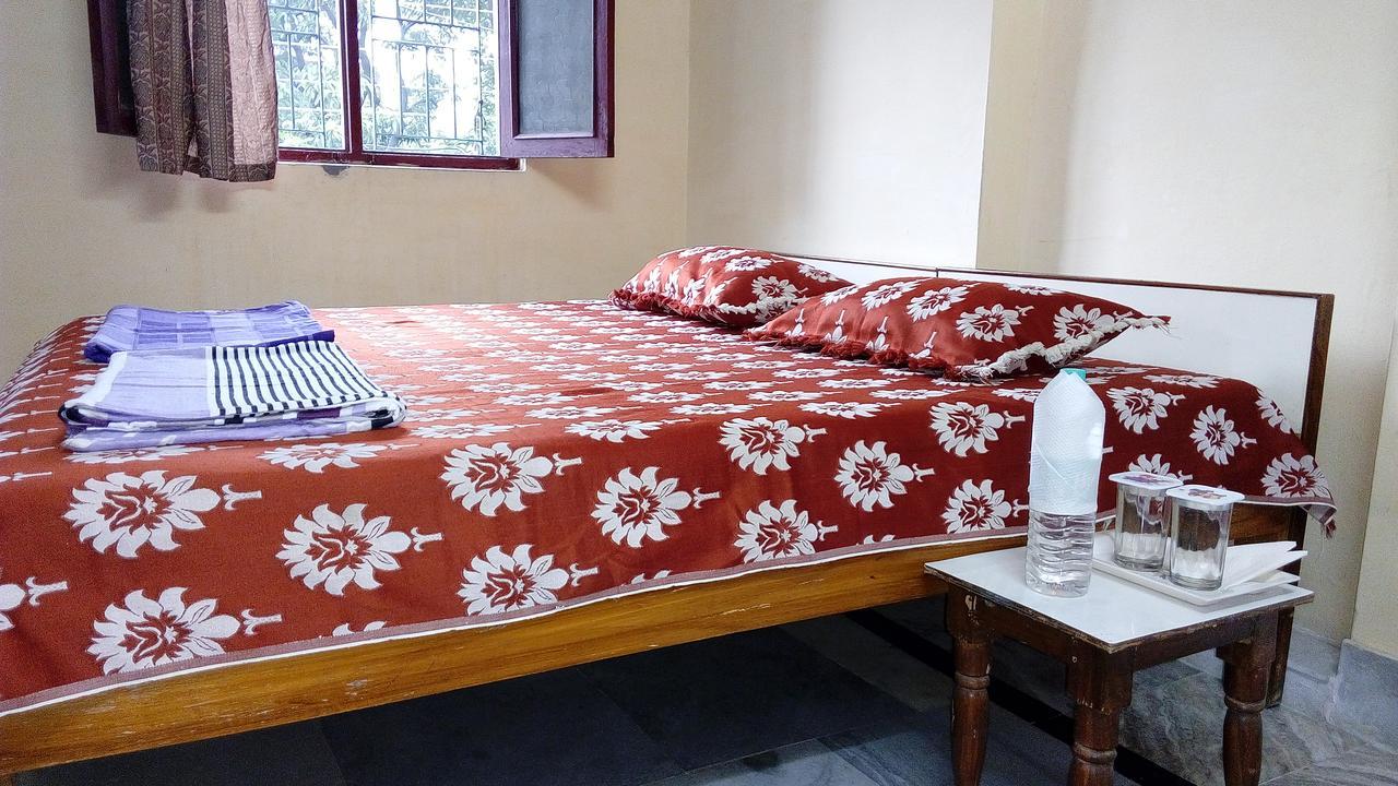 Laxmi Lodge Rishīkesh Exterior foto